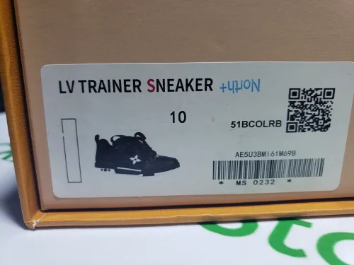 Louis Vuitton Skate Sneaker Leather lace up Fashionable Board Shoes Black 51BCOLRB review 