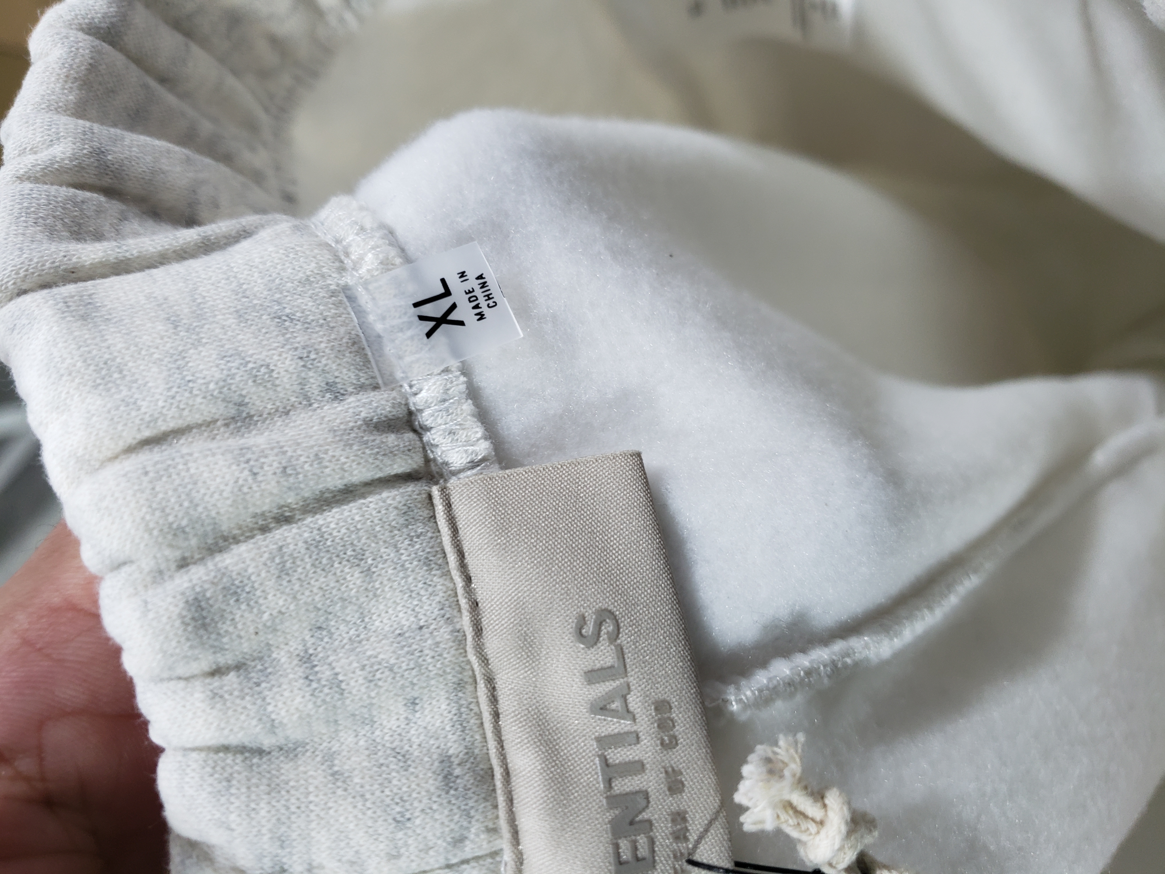 FEAR OF GOD ESSENTIALS Off-White Drawstring Lounge Pants review Stockxkicks 00