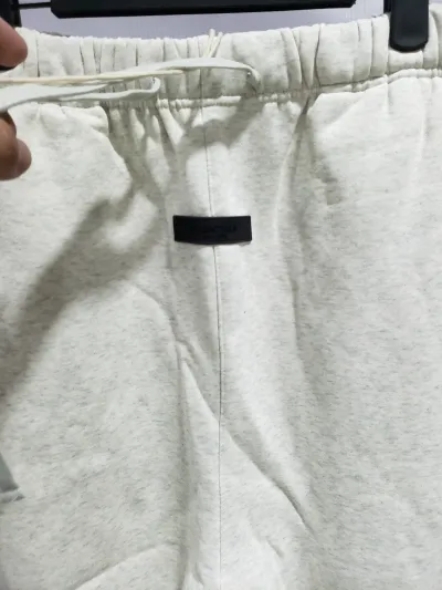 FEAR OF GOD ESSENTIALS Off-White Drawstring Lounge Pants review Stockxkicks 02