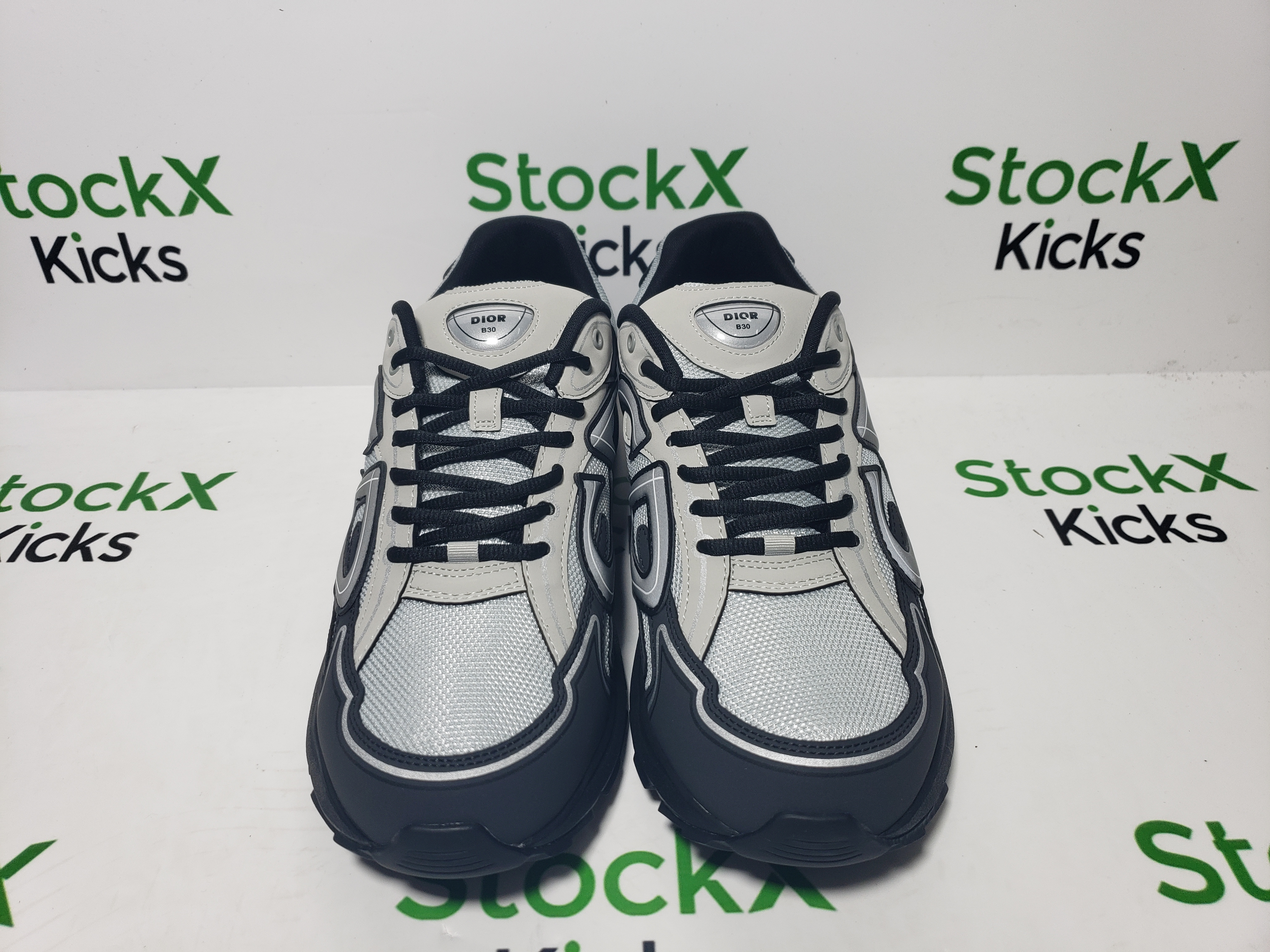 Dior B30 Sneakers Dark Grey 3SN27ZIR-16536 review Stockxkicks 01