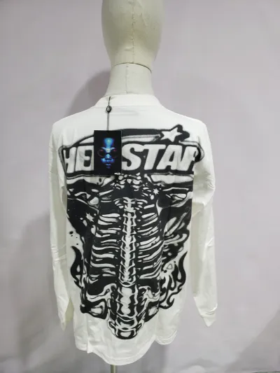 Hellstar Airbrushed Bones Longsleeve White CK20211225 review Stockxkicks 03