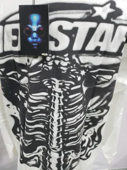 Hellstar Airbrushed Bones Longsleeve White CK20211225 review Stockxkicks 05