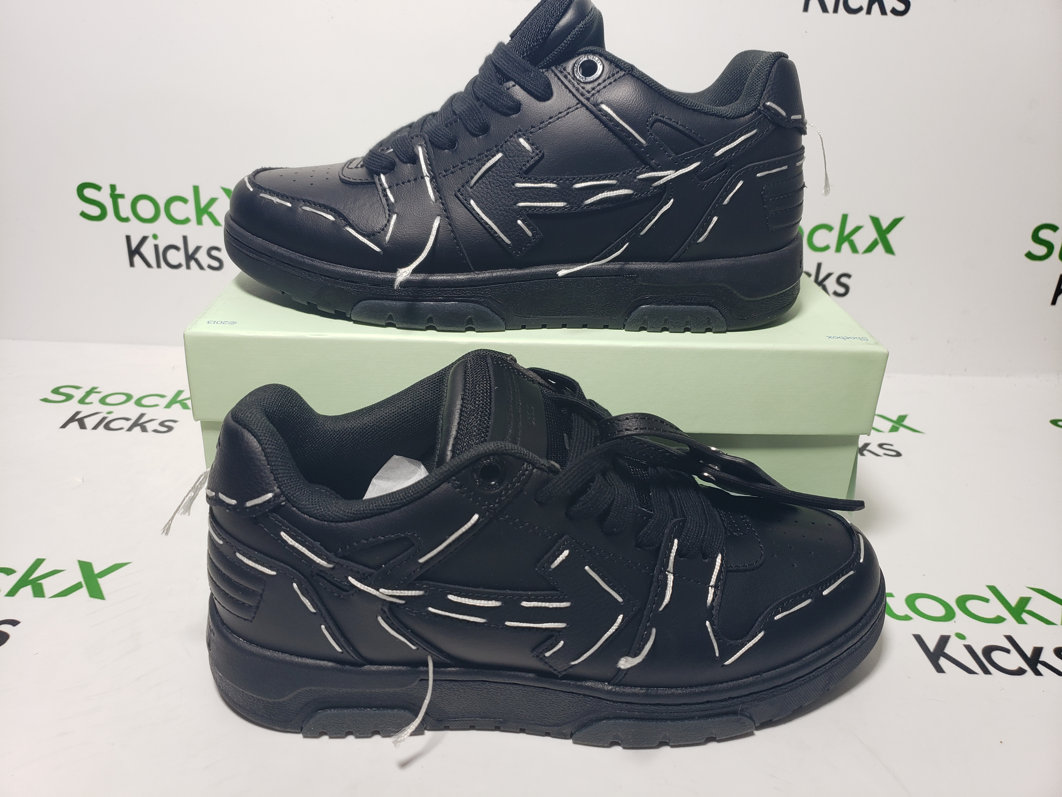 PK God Batch OFF-WHITE Out Of Black White Line OMIA189S 23LEA014 1010 review Stockxkicks 05