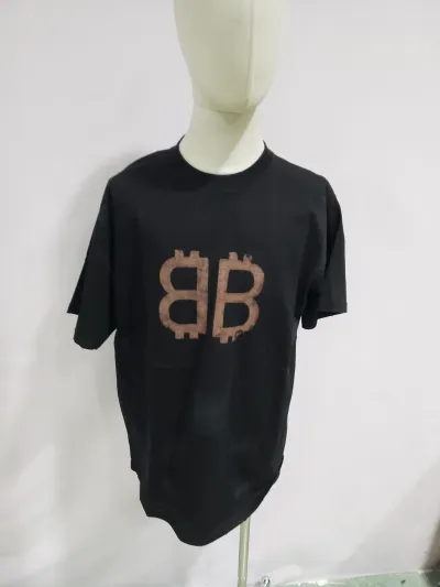 Balenciaga T-Shirt KT2356 review Stockxkicks 01