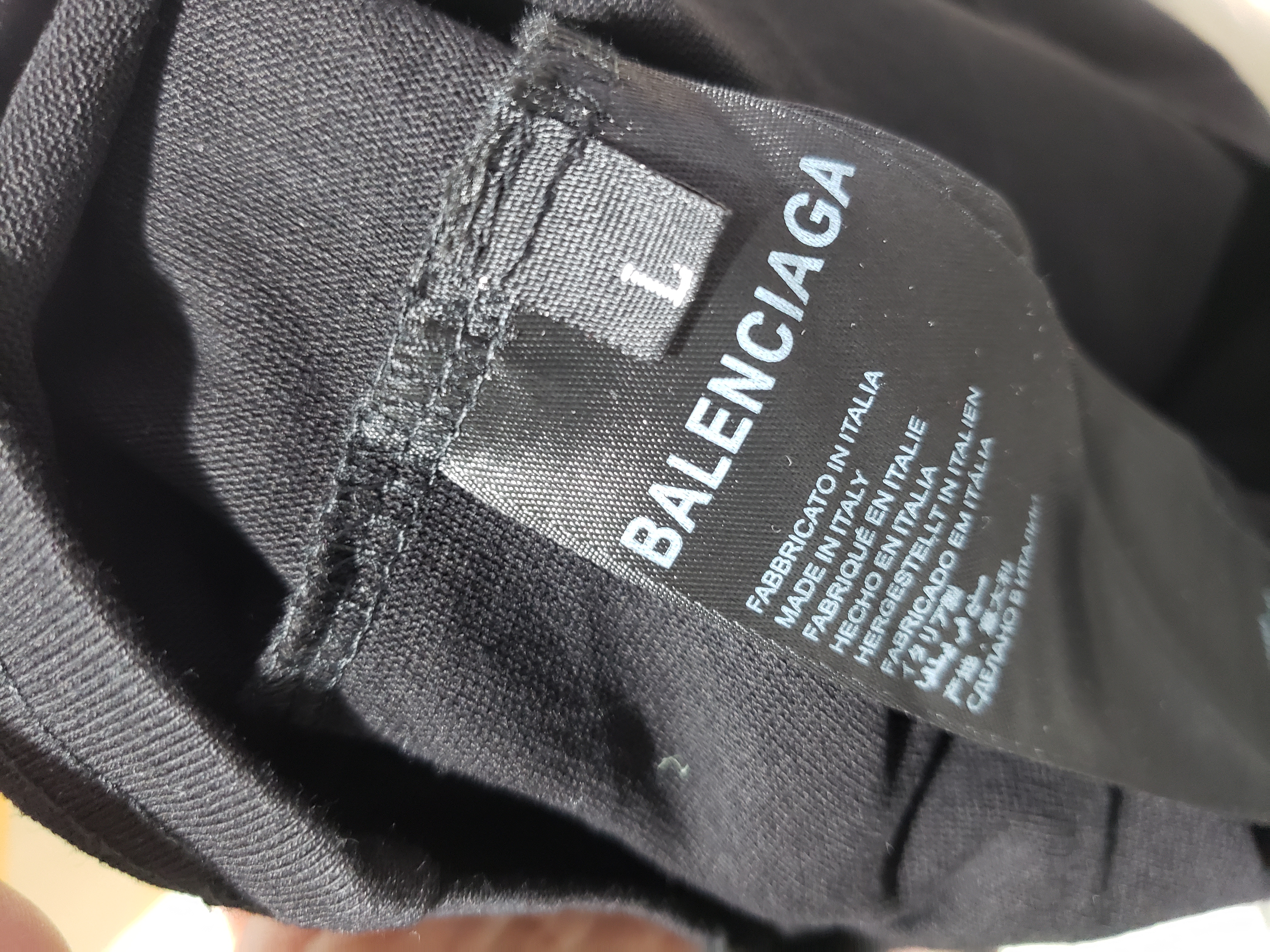 Balenciaga T-Shirt KT2356 review Stockxkicks 00