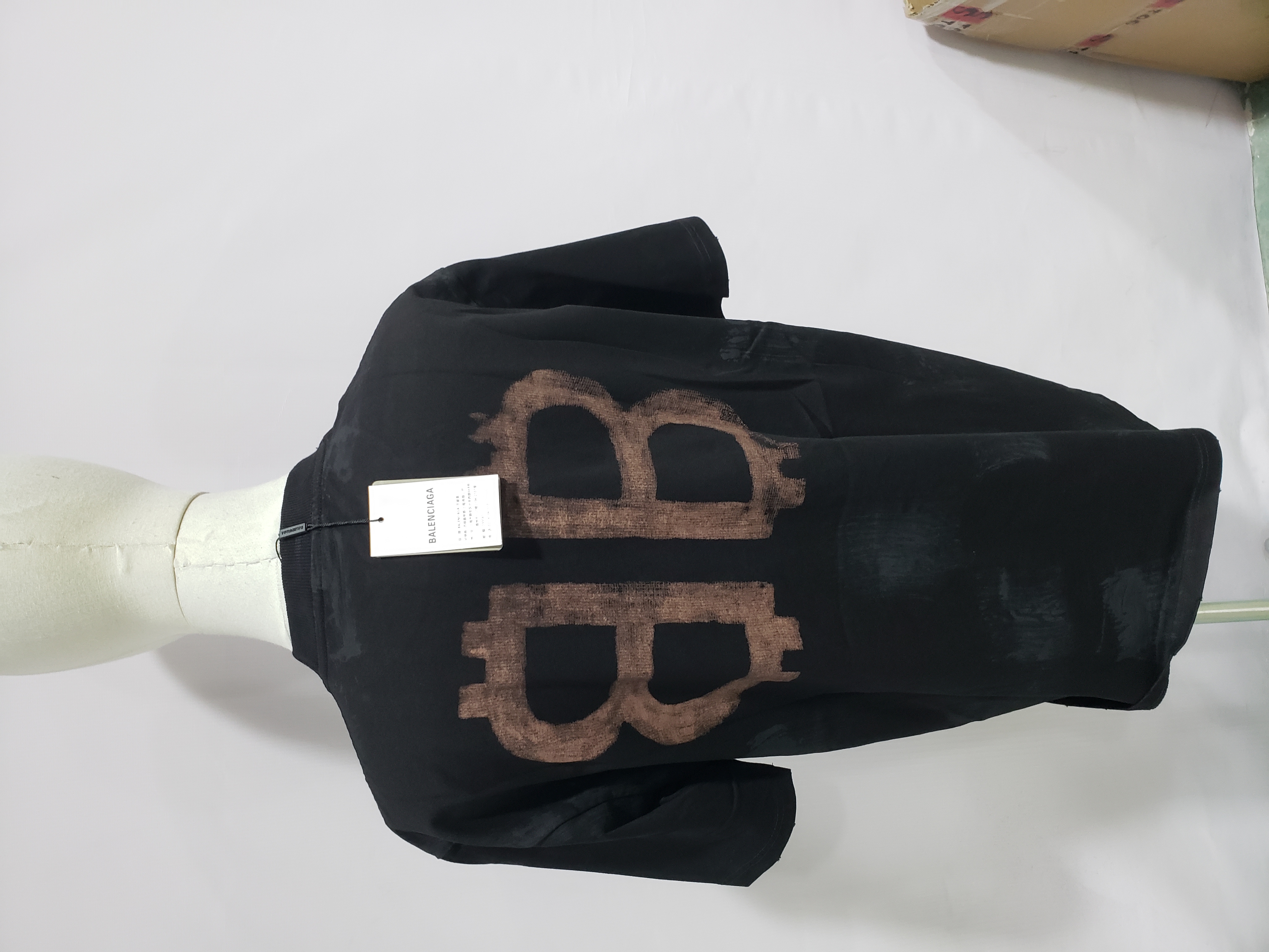 Balenciaga T-Shirt KT2356 review Stockxkicks 03