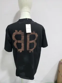Balenciaga T-Shirt KT2356 review Stockxkicks 04