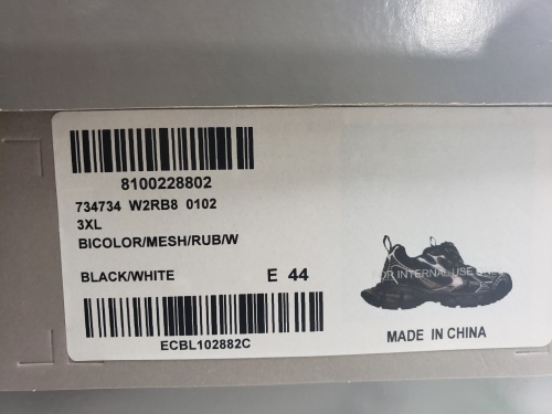 Balenciaga 3XL Sneaker Black And White 542228 W2RB8 1090 review 