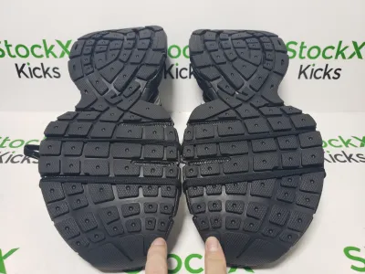 Balenciaga 3XL Sneaker Black And White 542228 W2RB8 1090 review Stockxkicks 04