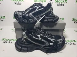 Balenciaga 3XL Sneaker Black And White 542228 W2RB8 1090 review Stockxkicks 06