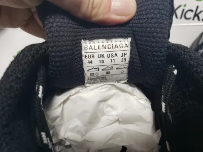 Balenciaga 3XL Sneaker Black And White 542228 W2RB8 1090 review Stockxkicks 03