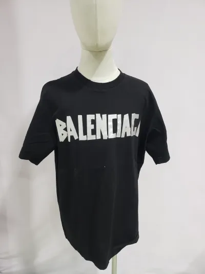 Balenciaga Masking Tape T-shirt Black review Stockxkicks 01