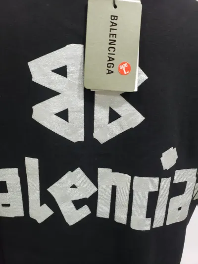 Balenciaga Masking Tape T-shirt Black review Stockxkicks 04