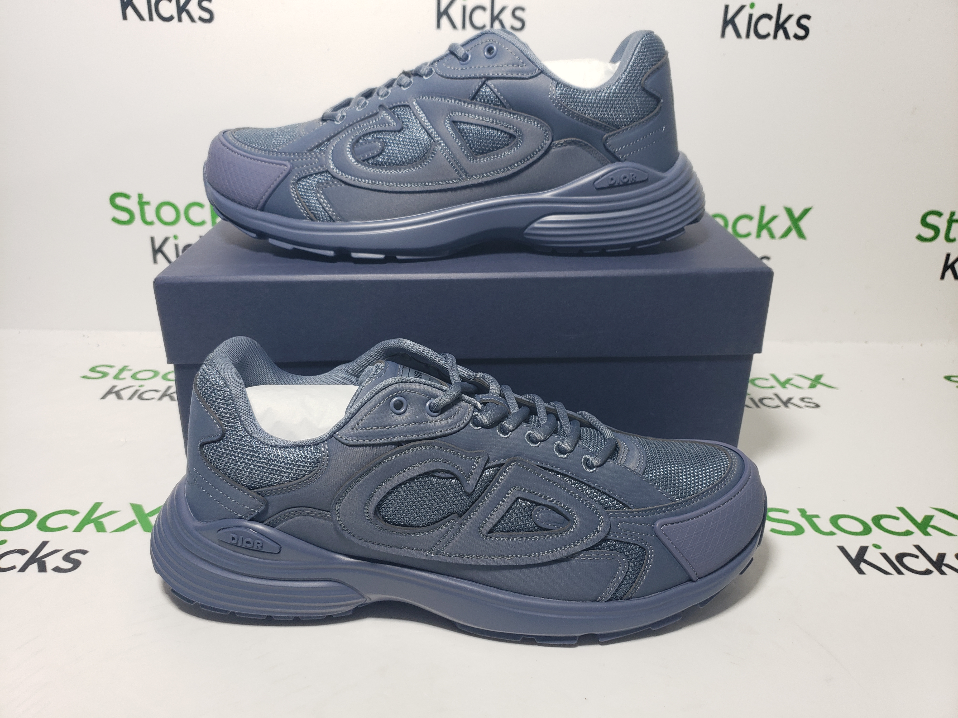 Dior B30 x Stone Island Sneaker Navy Blue CK241115 review Stockxkicks 05
