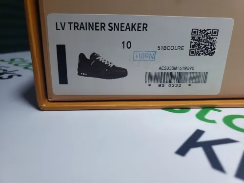 Louis Vuitton Trainer Sneaker Black 1AARF0 review 