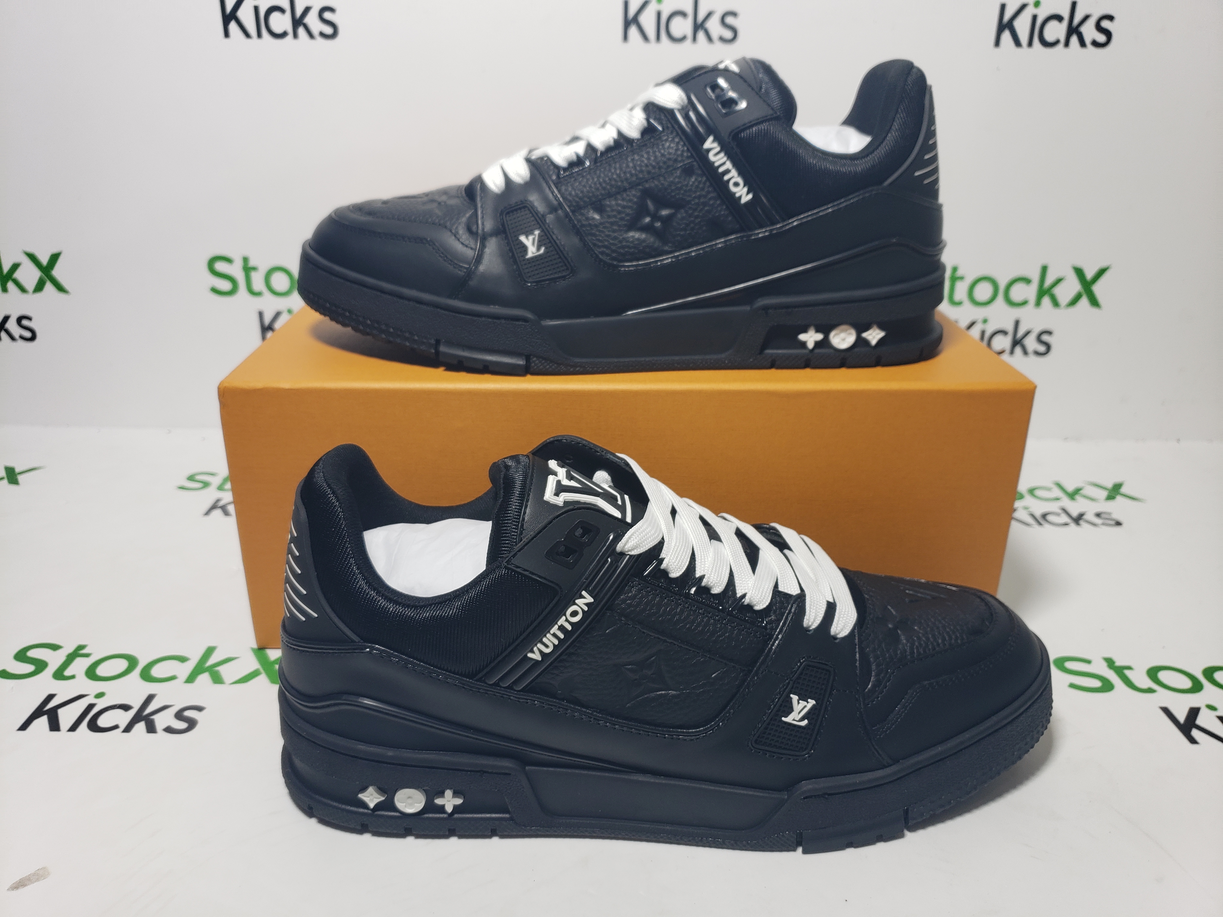Louis Vuitton Trainer Sneaker Black 1AARF0 review Stockxkicks 05