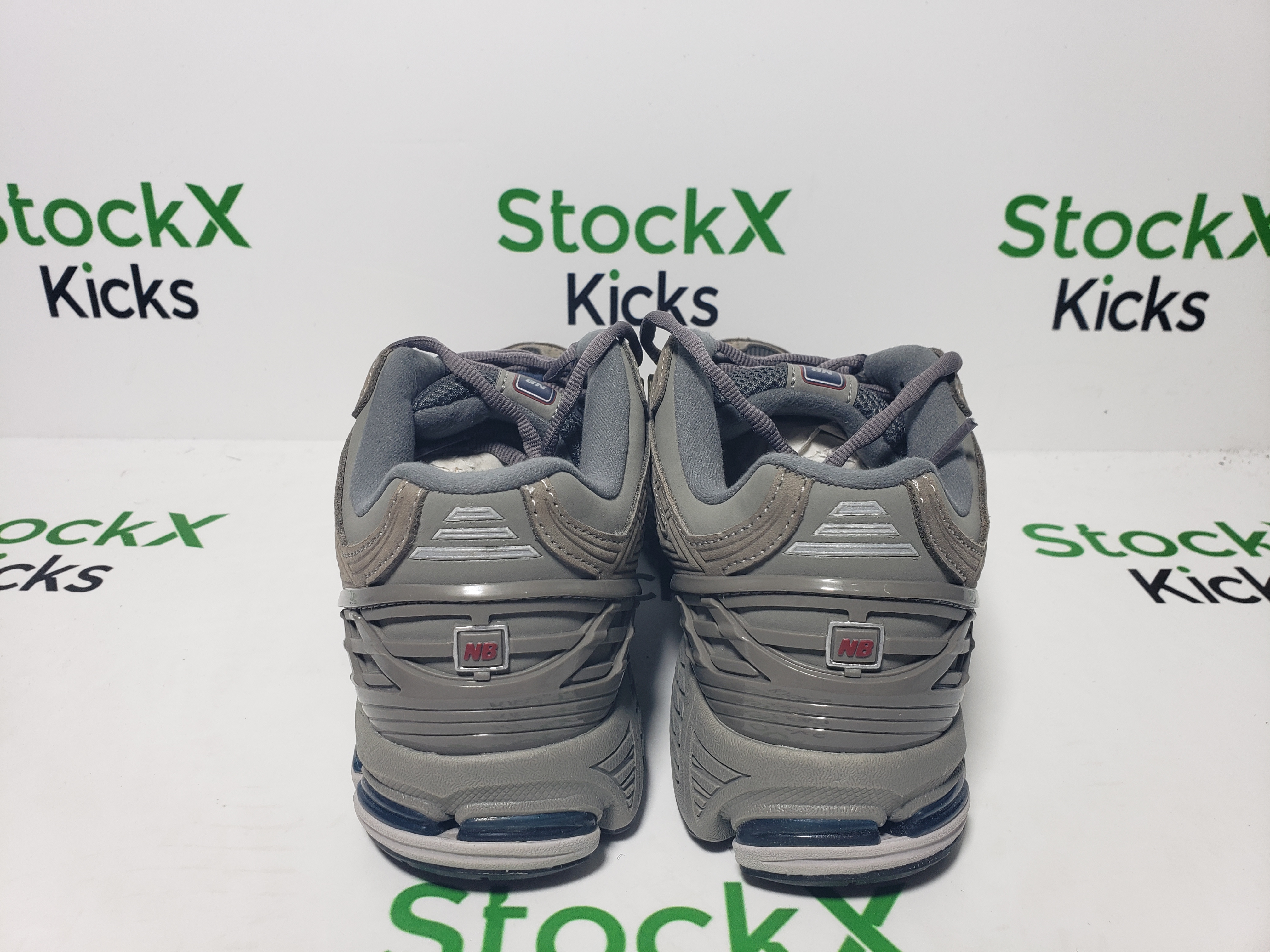 NEW BALANCE Grey M1906RB review Stockxkicks 02