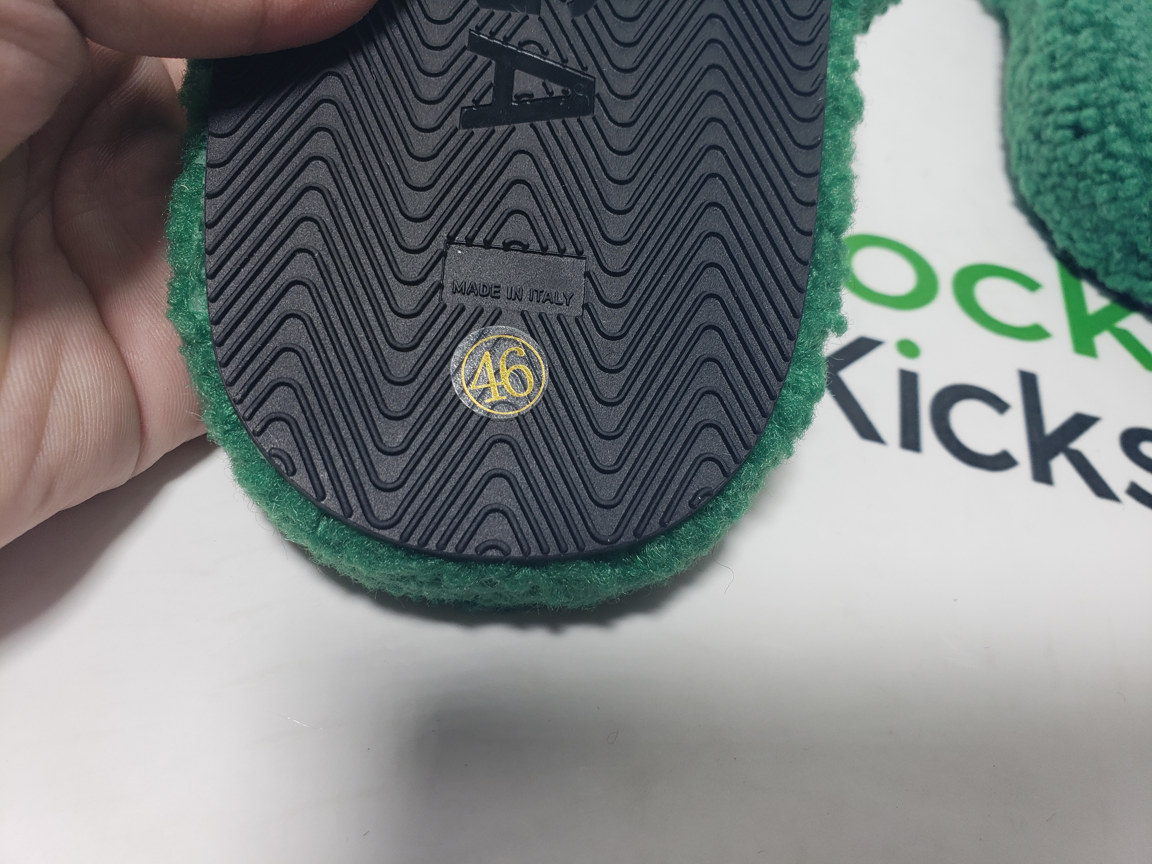 Balenciaga Furry Slide Green CK 654261W2DO13060（QC needs at least 5 days or more） review Stockxkicks 03