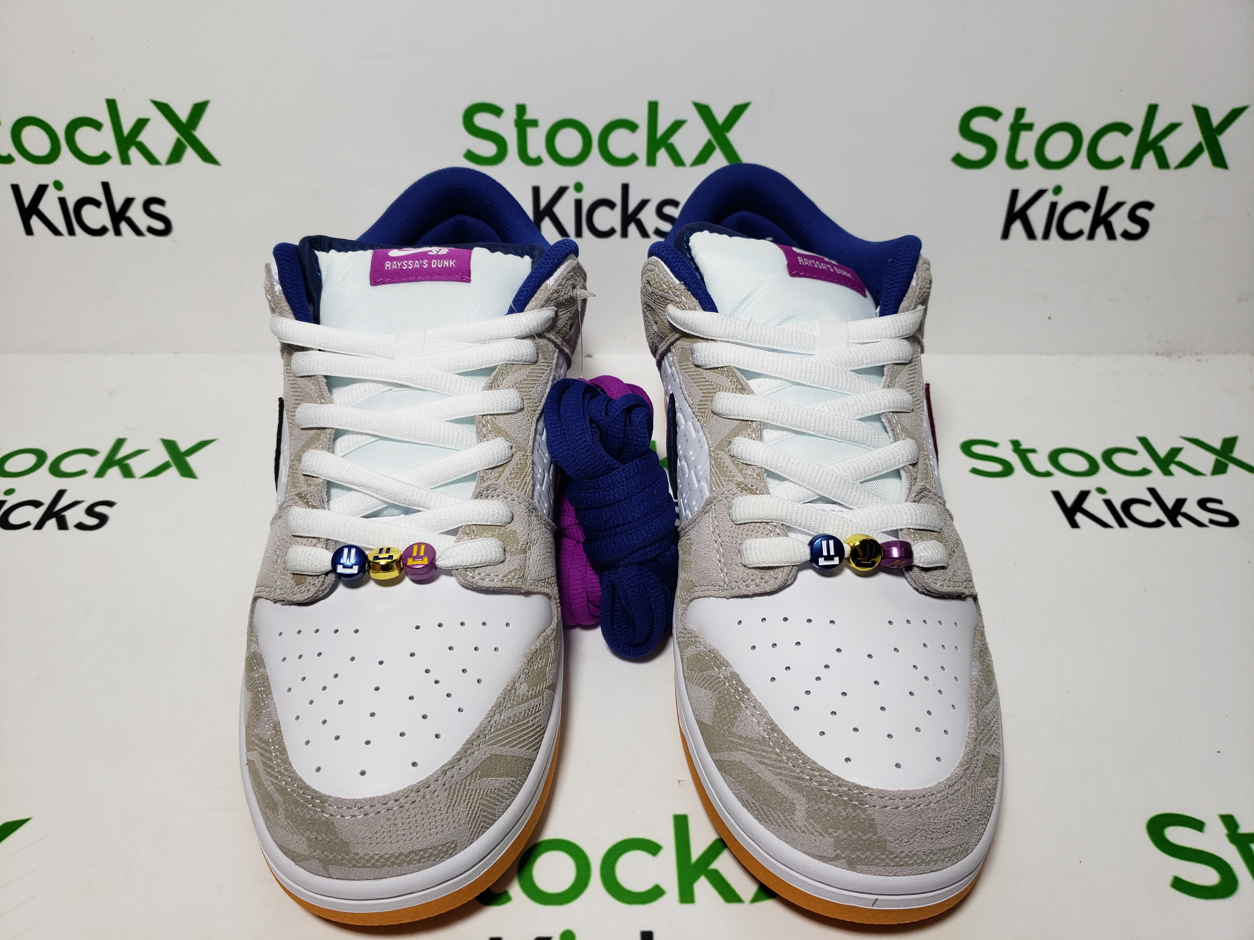 PK God Batch Nike SB Dunk Low White Blue Purple × Rayssa Leal FZ5251-001 review Stockxkicks 01