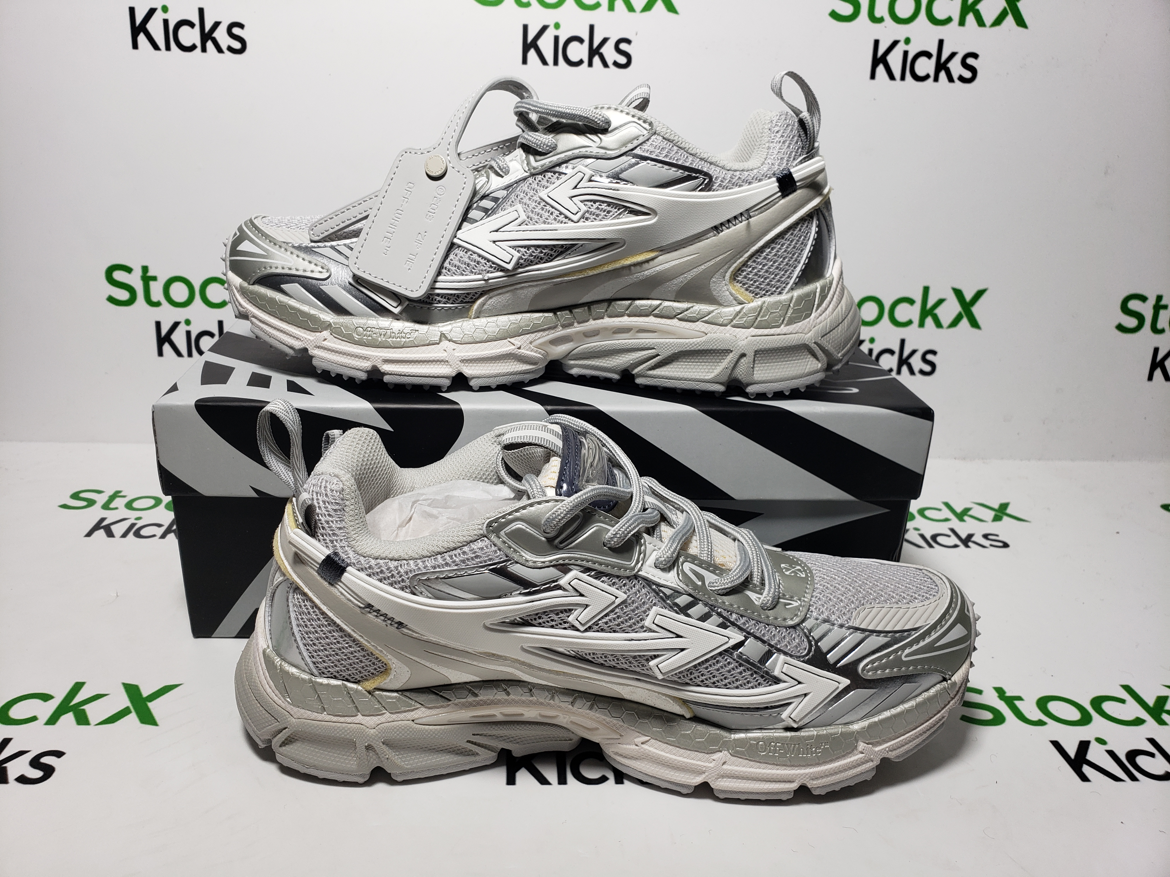 Off White Be Right Back Sneakers Military White Gray OMIA295F24 FAB00 10606 review Stockxkicks 05