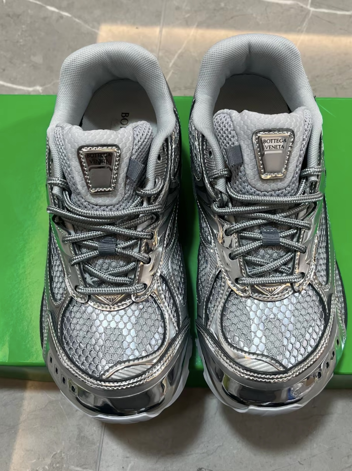 Bottega Veneta Orbit Silvery review Ricardo Paiva