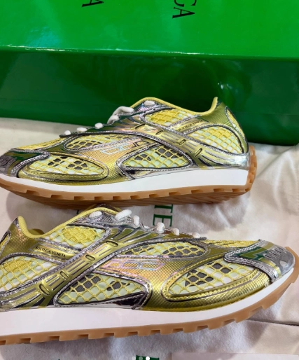 Bottega Veneta Orbit Yellow review 