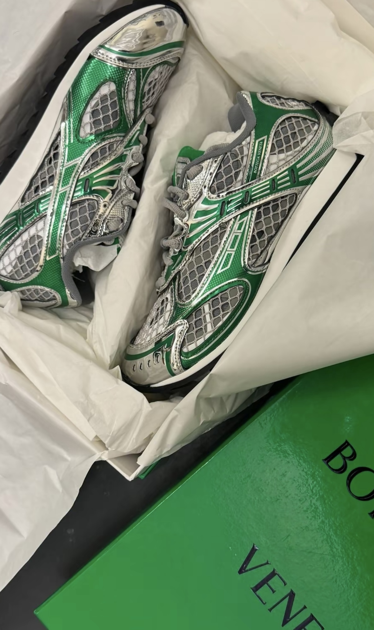 Bottega Veneta Orbit Green review Berlo