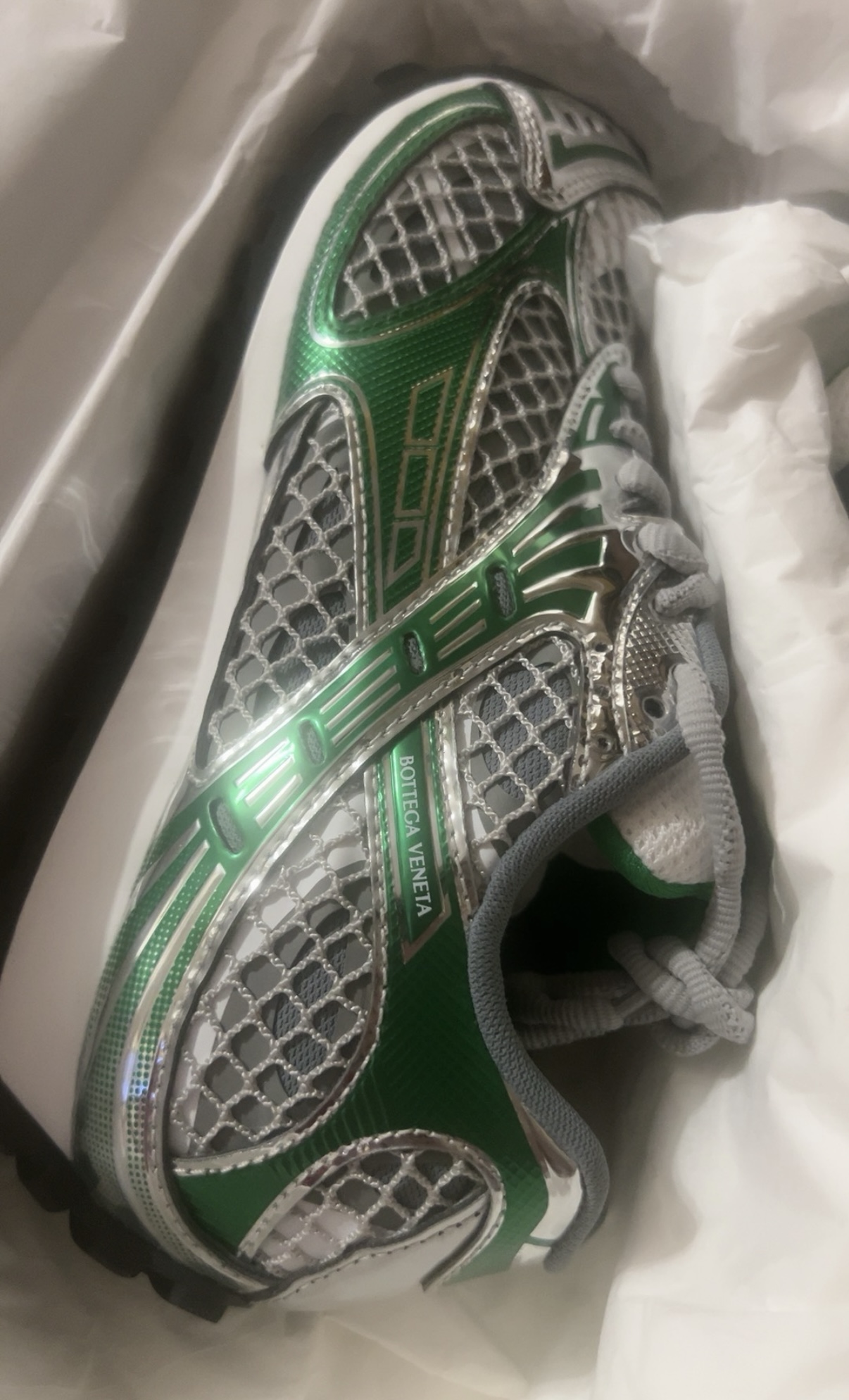 Bottega Veneta Orbit Green review Jordan Savoy