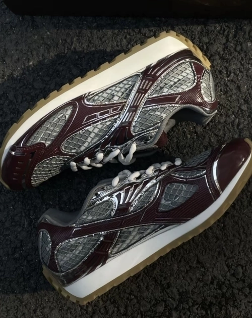 Bottega Veneta Orbit Wine Red review 