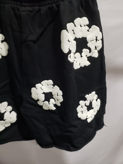 Denim Tears The Cotton Wreath Shorts Black review Stockxkicks 01