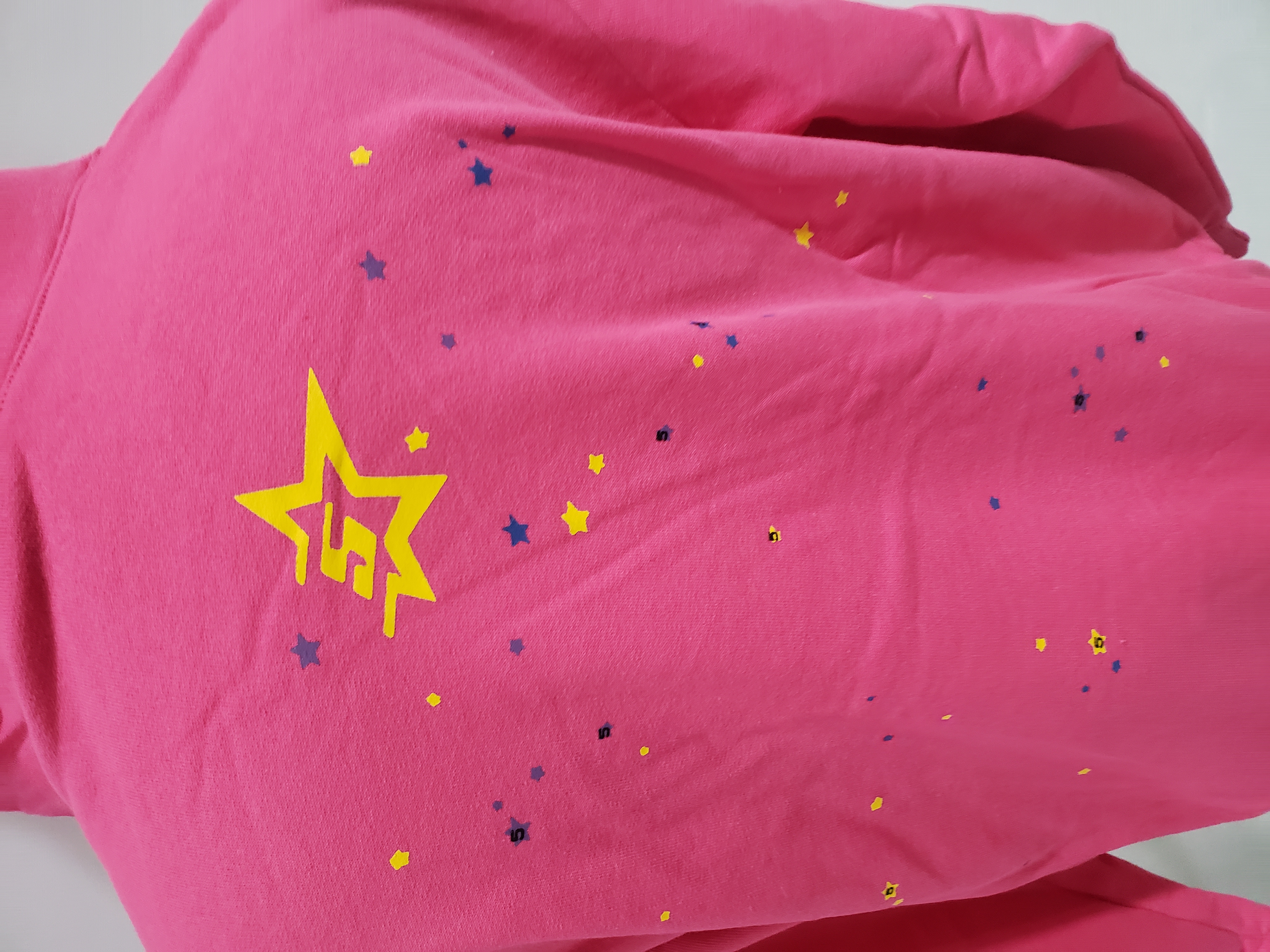 Sp5der P*NK Hoodie Pink YZ EG912 review Julius Martinez 04