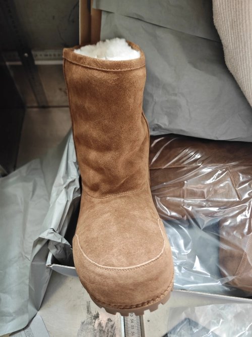 Balenciaga Brown Alaska Low Boot PB 241028 review 