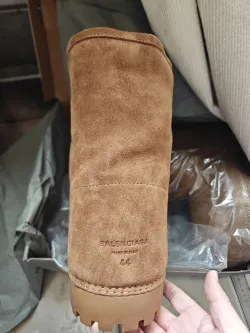 Balenciaga Brown Alaska Low Boot PB 241028 review Stockxkicks  05