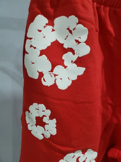 Denim Tears The Cotton Wreath Shorts Red review stockxkicks  02