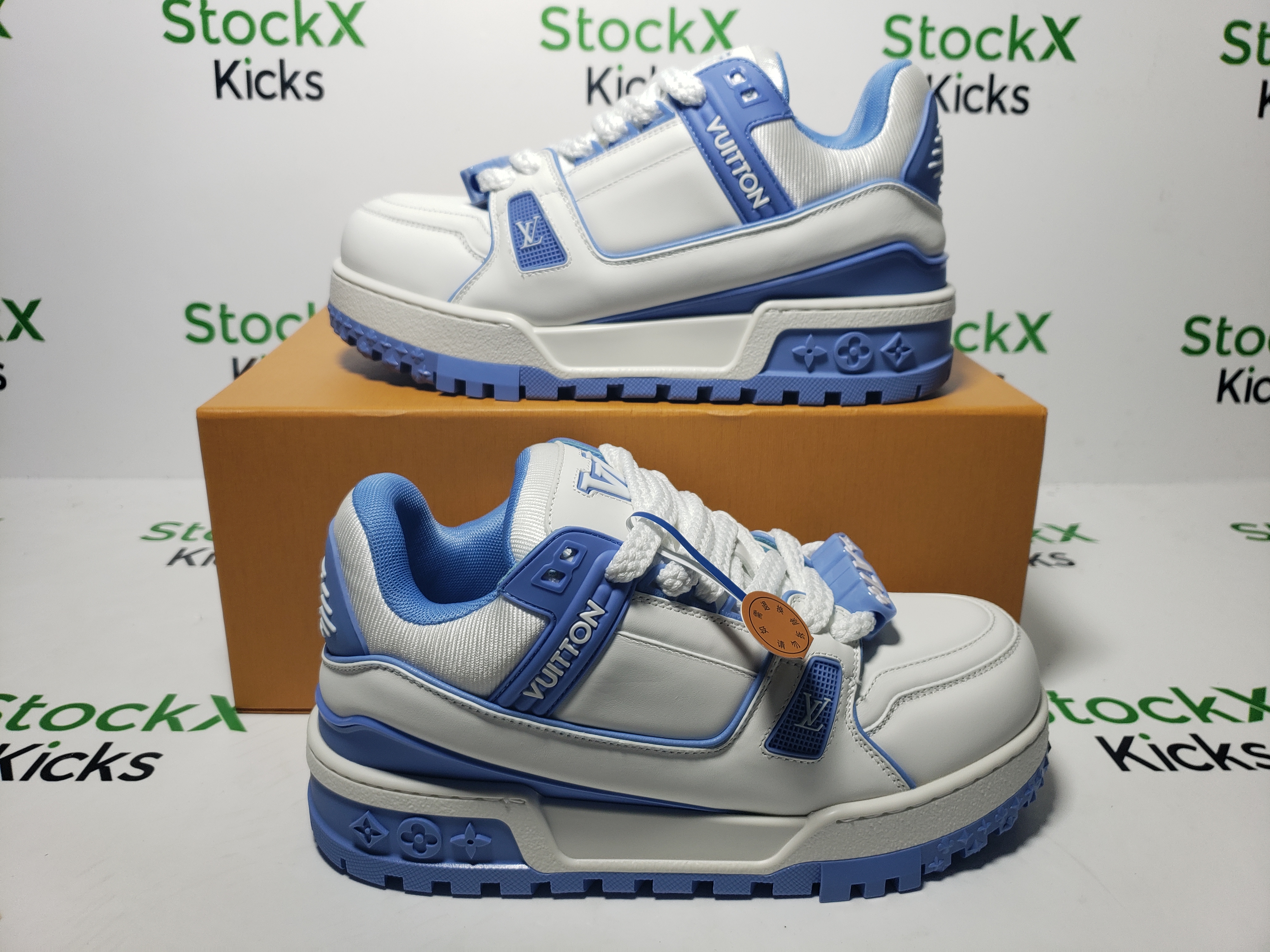 Louis Vuitton LV Trainer Maxi Sneaker White Blue CK24071302 review stockxkicks 05