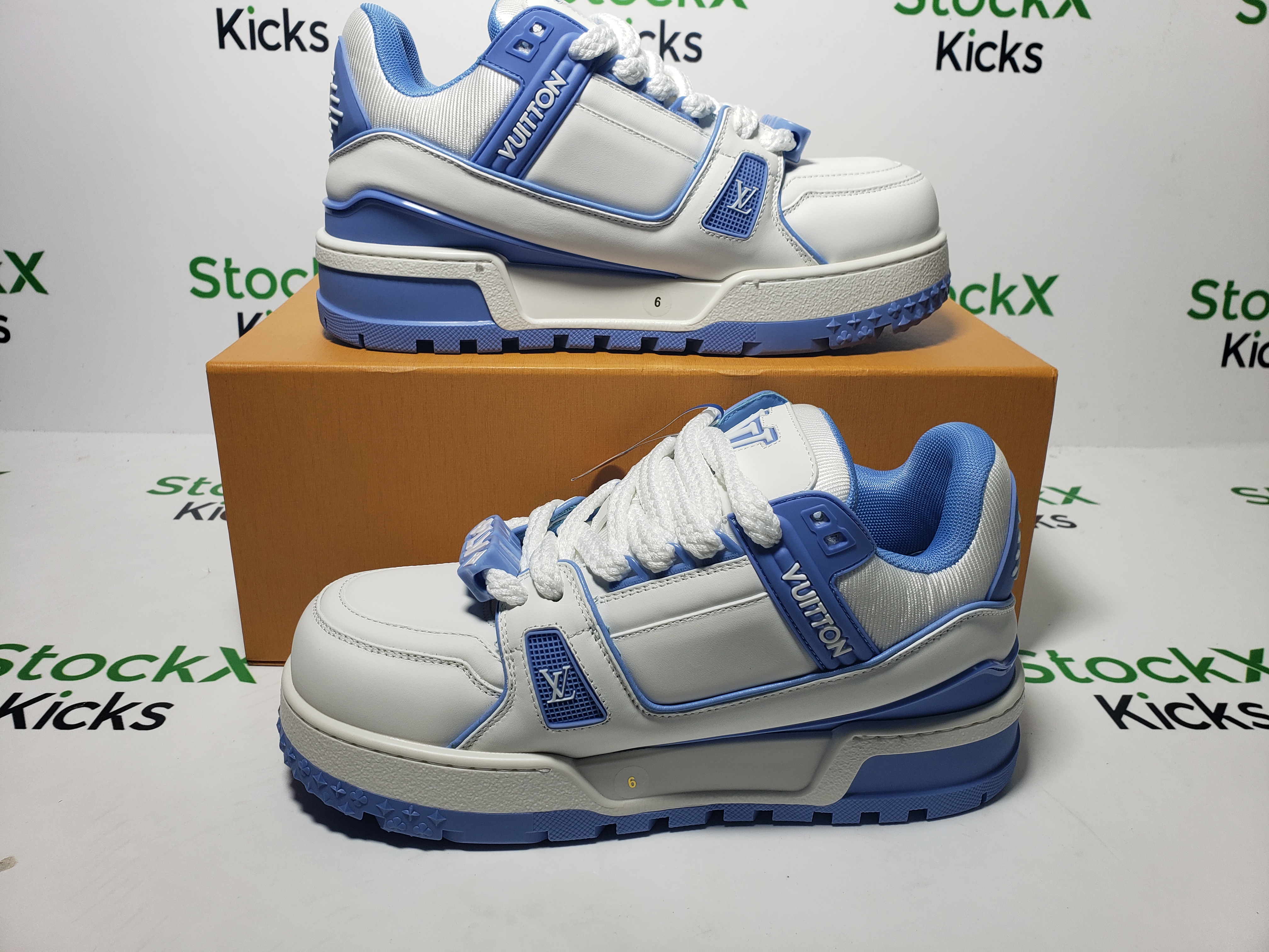 Louis Vuitton LV Trainer Maxi Sneaker White Blue CK24071302 review stockxkicks 06