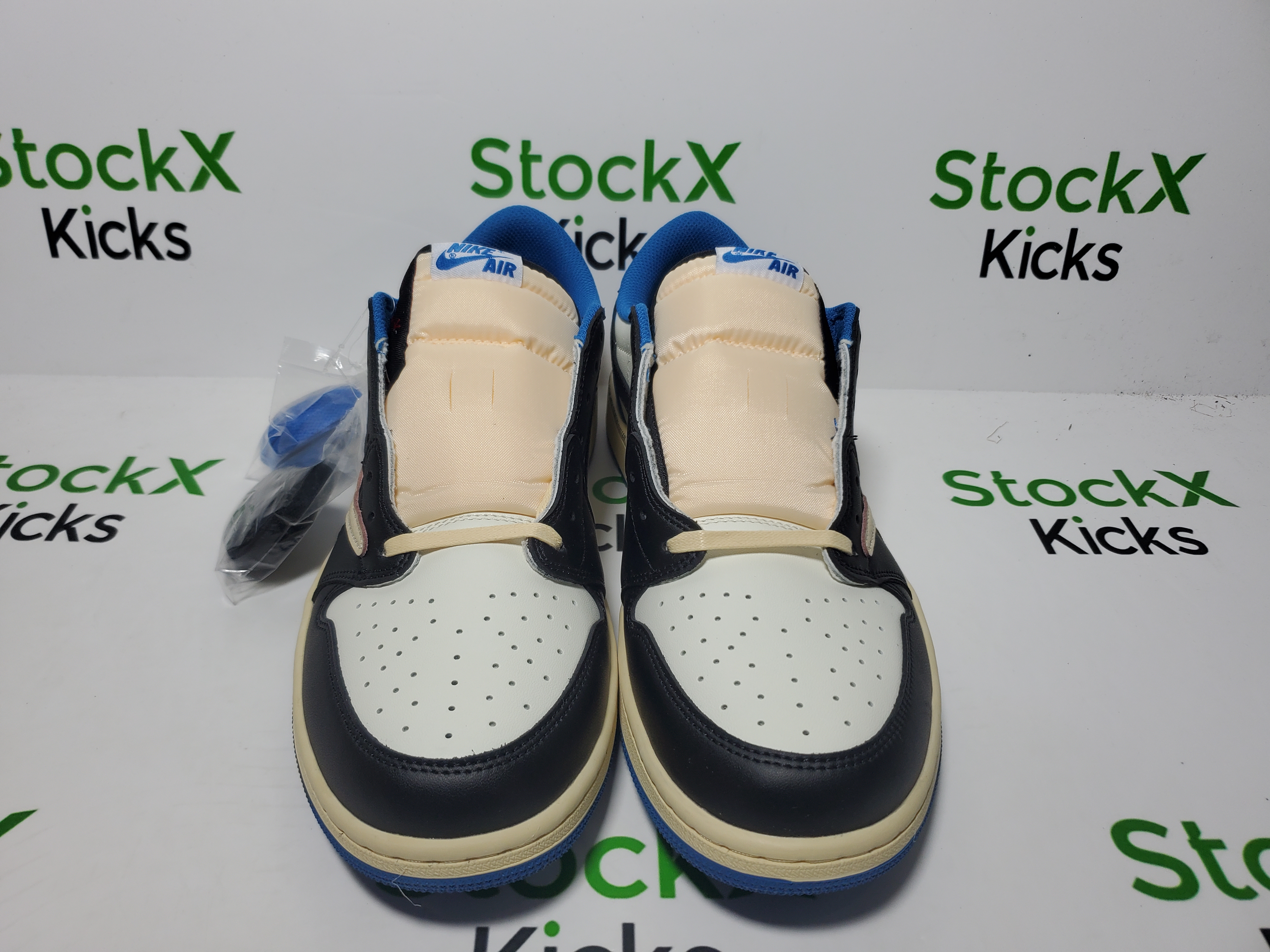 【$59 High Cost Effective】Air Jordan 1 Retro Low OG SP Fragment x Travis Scott DM7866-140 review stockxkicks 01