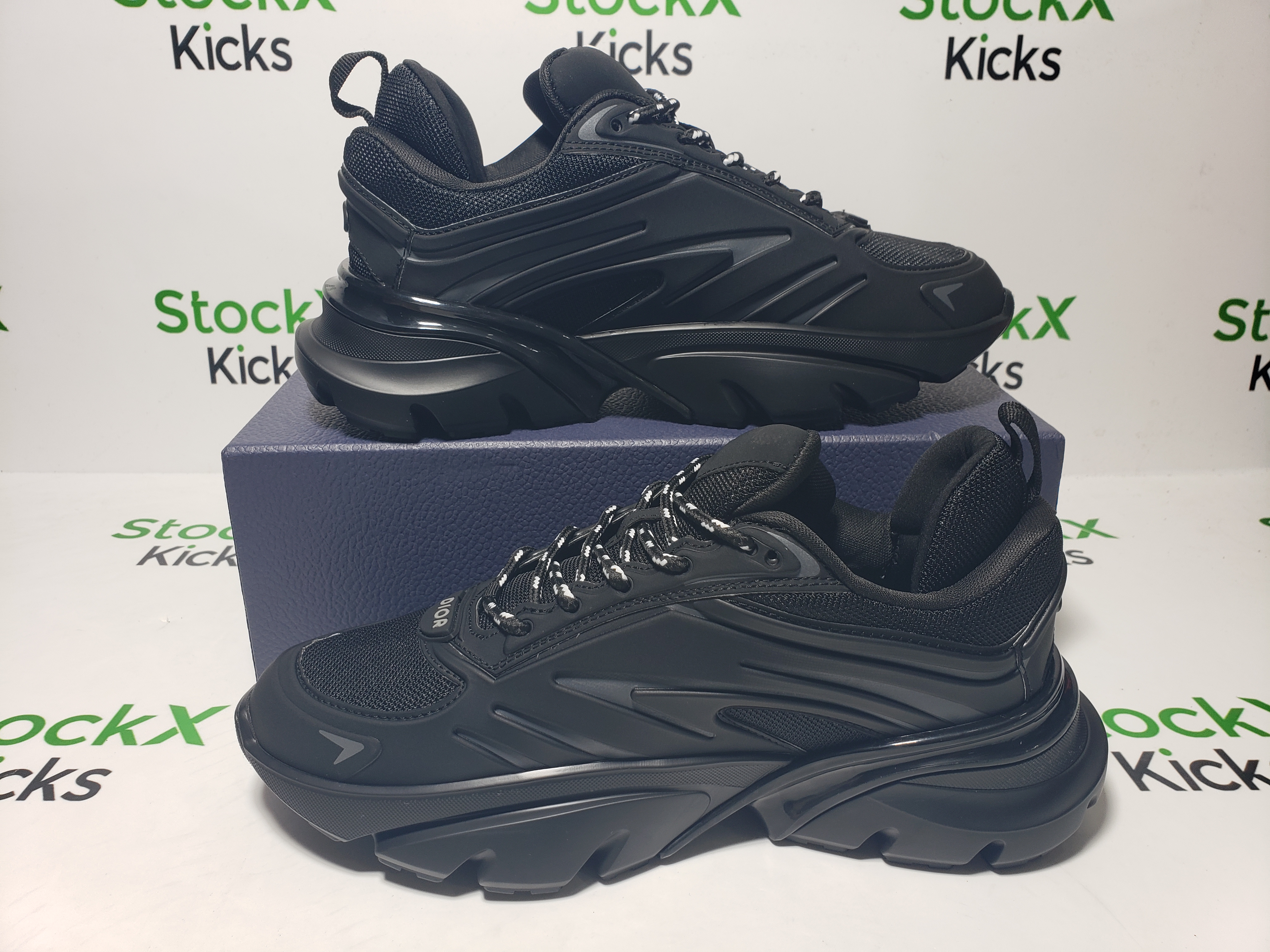 Dior B44 Blade Sneaker Black Technical Mesh and Black Technical Fabric 3SN306ZZY_H981 review stockxkicks 06