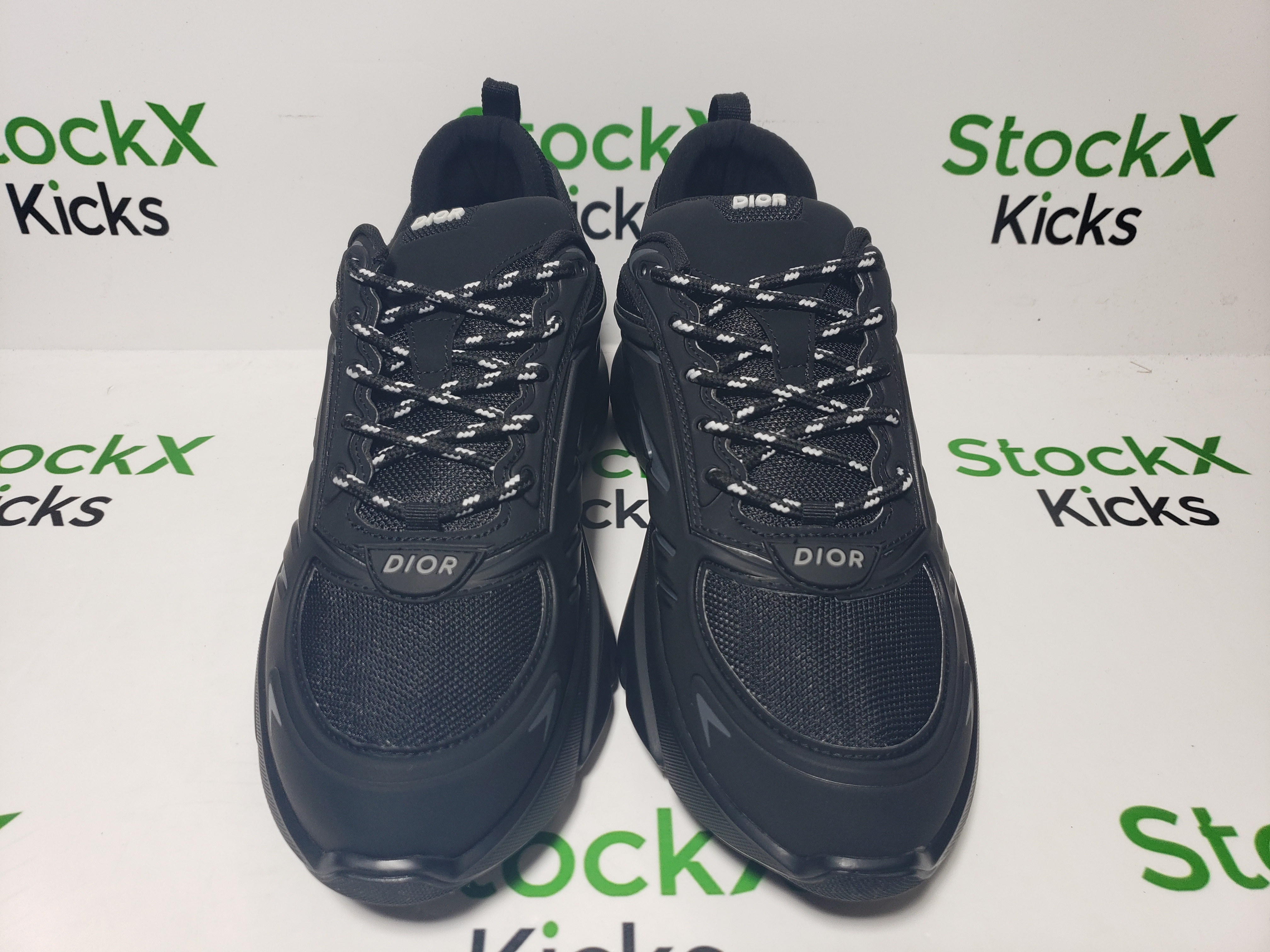 Dior B44 Blade Sneaker Black Technical Mesh and Black Technical Fabric 3SN306ZZY_H981 review stockxkicks 01