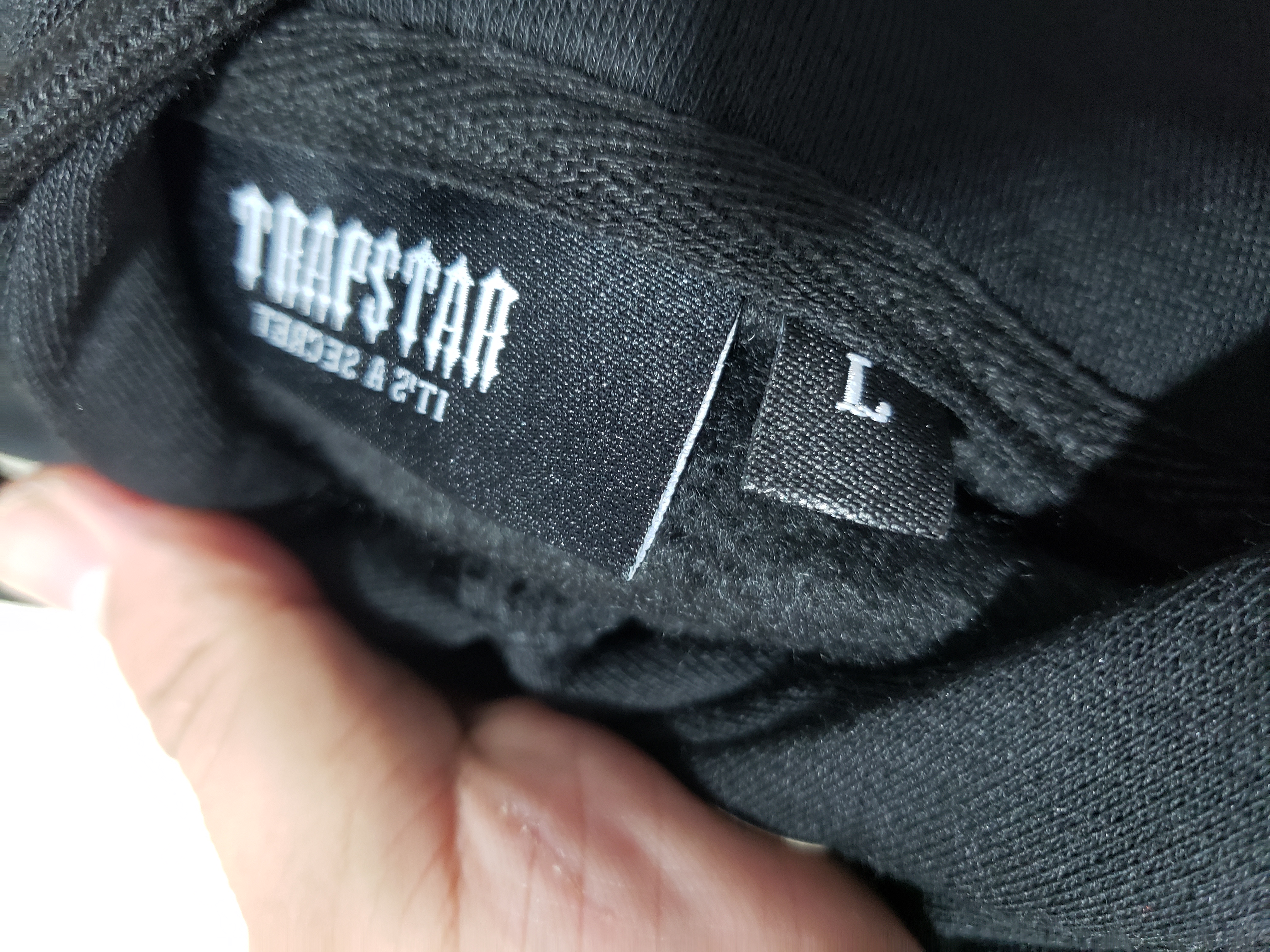 Trapstar Blakc Shooters Hoodie Sweatpant Tracksuit Black Red CK 241206 review stockxkicks 00