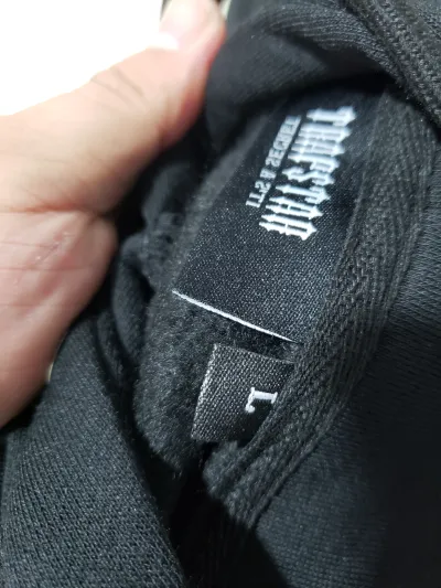 Trapstar Blakc Shooters Hoodie Sweatpant Tracksuit Black Red CK 241206 review stockxkicks 00