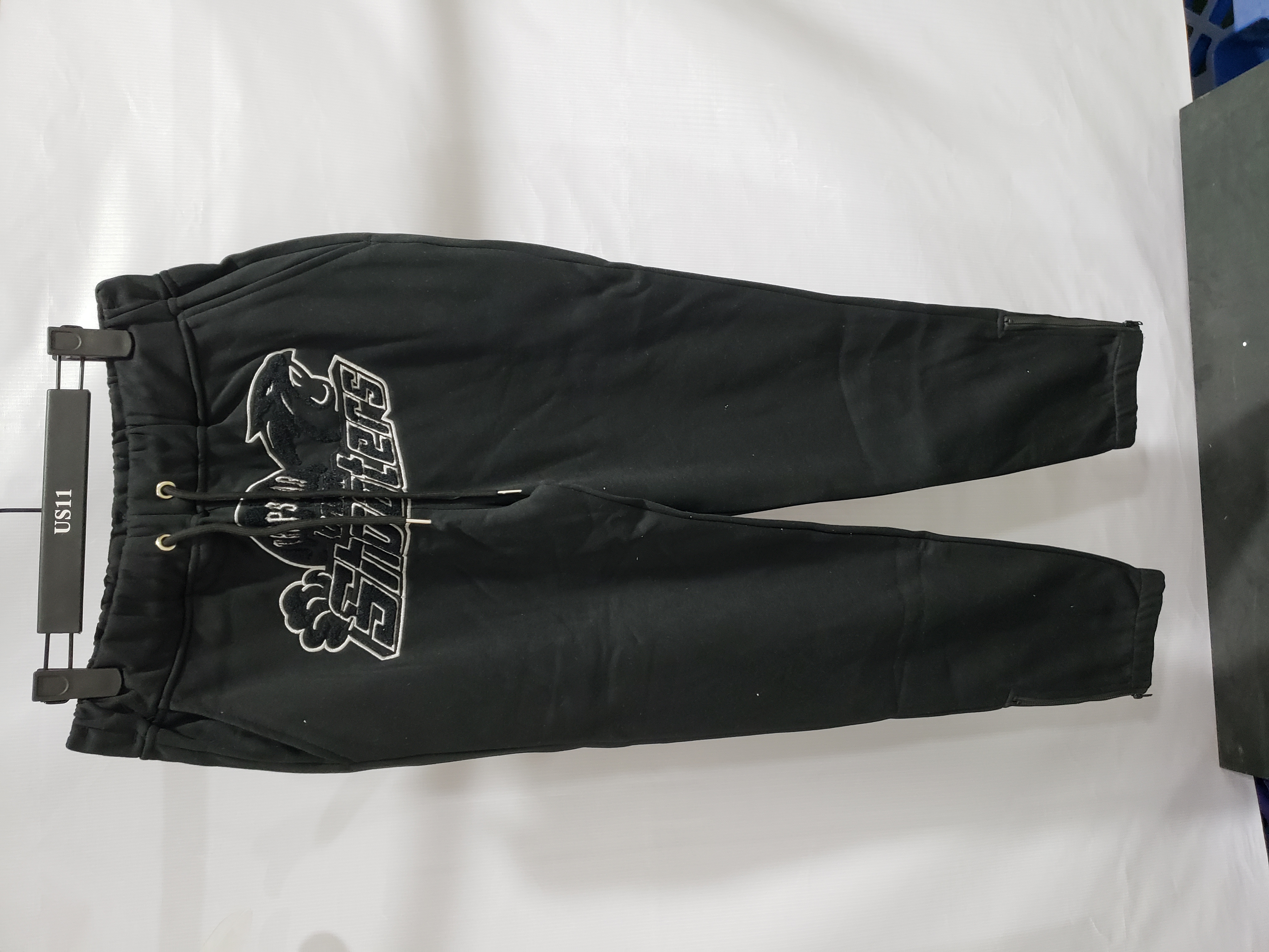 Trapstar Blakc Shooters Hoodie Sweatpant Tracksuit Black Red CK 241206 review stockxkicks 05