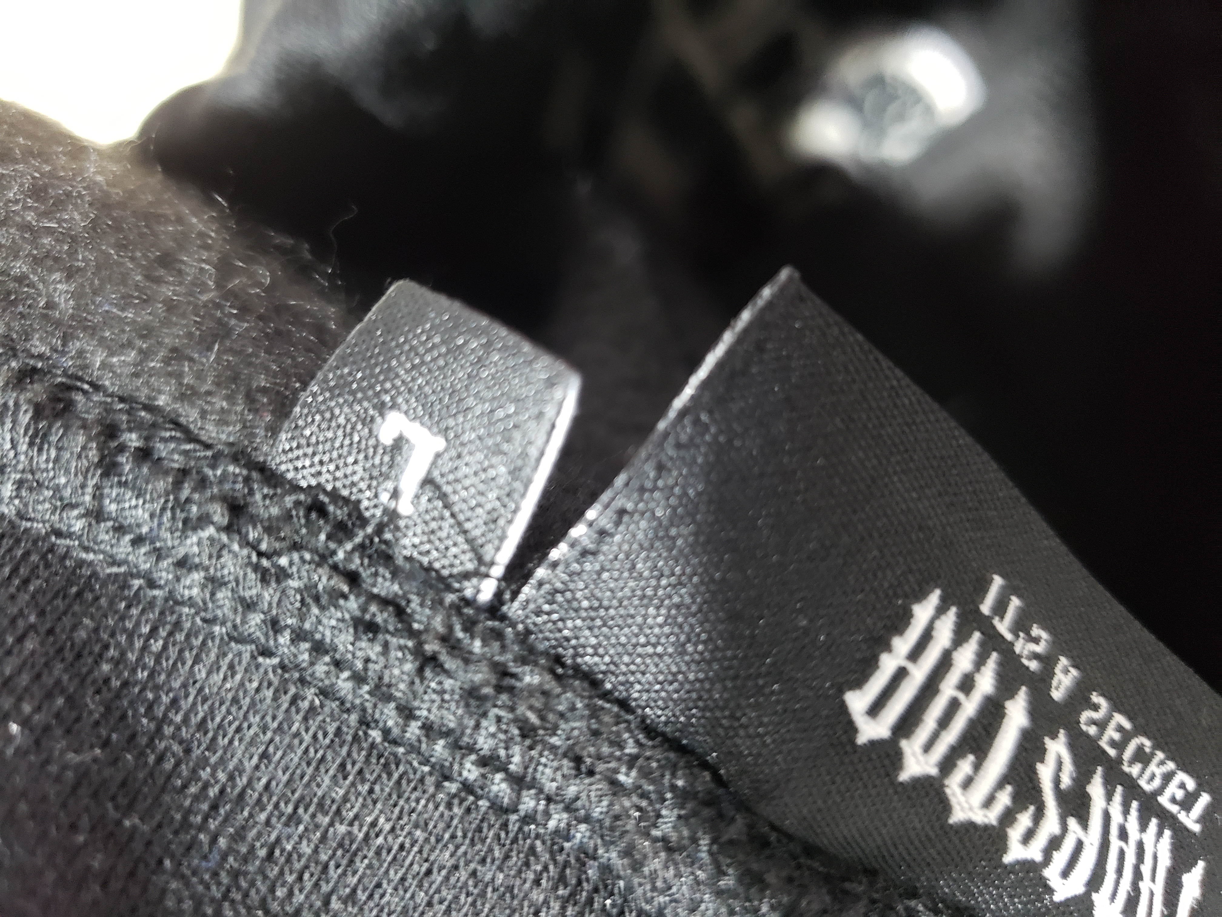 Trapstar Blakc Shooters Hoodie Sweatpant Tracksuit Black Red CK 241206 review stockxkicks 04