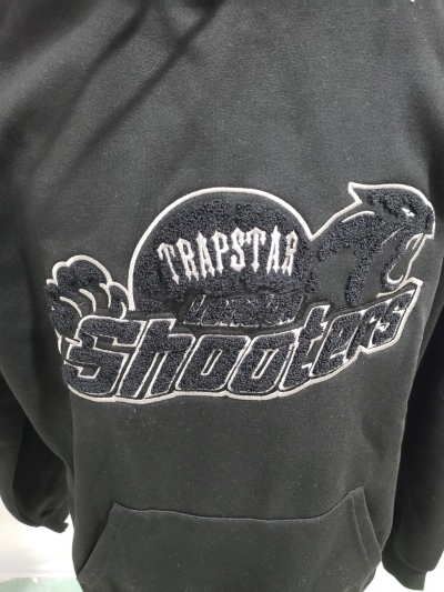 Trapstar Blakc Shooters Hoodie Sweatpant Tracksuit Black Red CK 241206 review stockxkicks 02