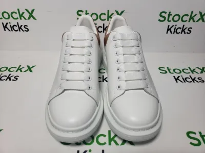 Alexander McQueen Sneaker Golden Tail review stockxkicks  01