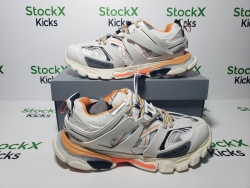 Balenciaga Track Tess S.White Orange (LED) 542436 W1GB7 9059 review stockxkicks 06