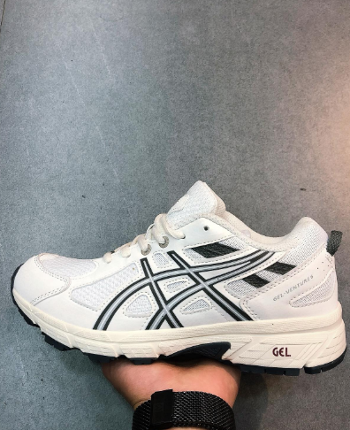 ASICS Gel-Venture 6 Trail Running Shoes Midnight Grey 1012B359-020 review Jamari Schuler