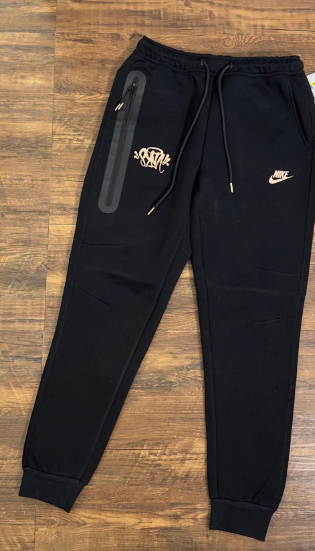 Nike Sportswear x Central Cee Tech Fleece Hoodie & Joggers Set NY HQ3749-010/HQ3748-010 review Romain Lyn 01