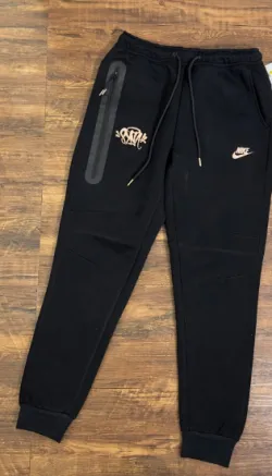 Nike Sportswear x Central Cee Tech Fleece Hoodie & Joggers Set NY HQ3749-010/HQ3748-010 review Romain Lyn 02