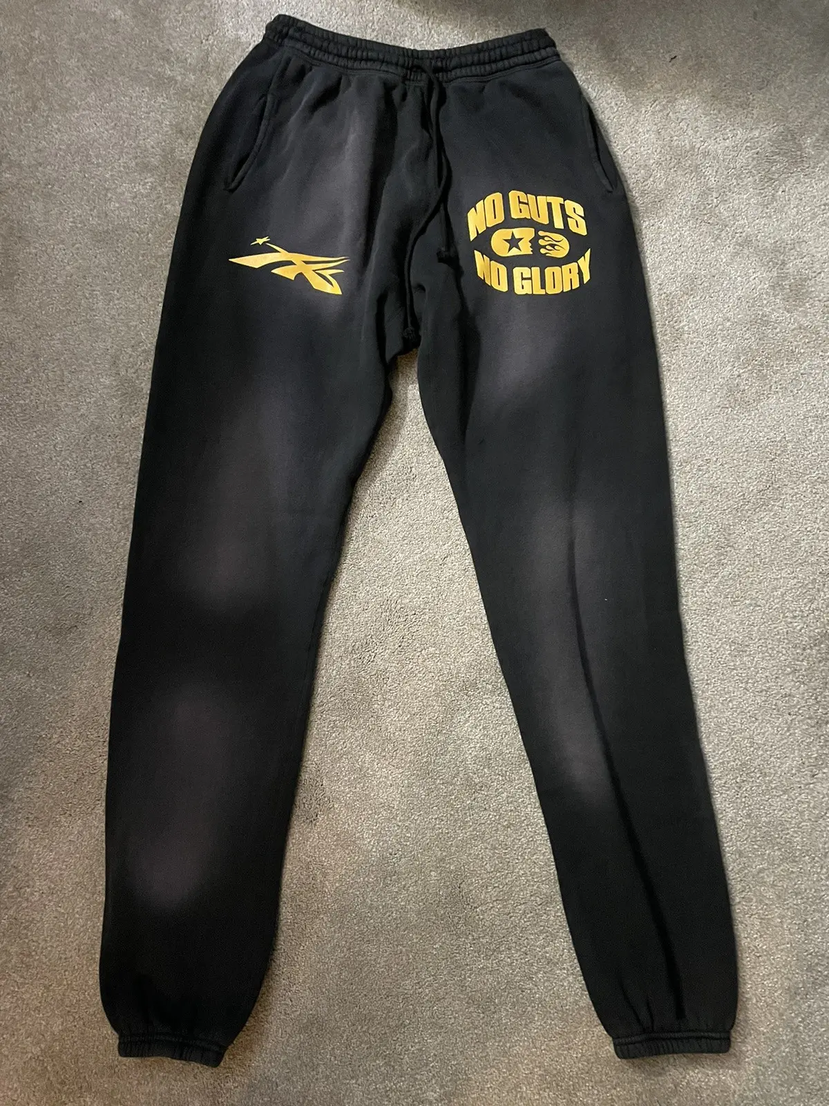 Hellstar No Guts No Glory Flare Bottom Sweatpants Midnight Dye Black review Dayzhaun Greenwood